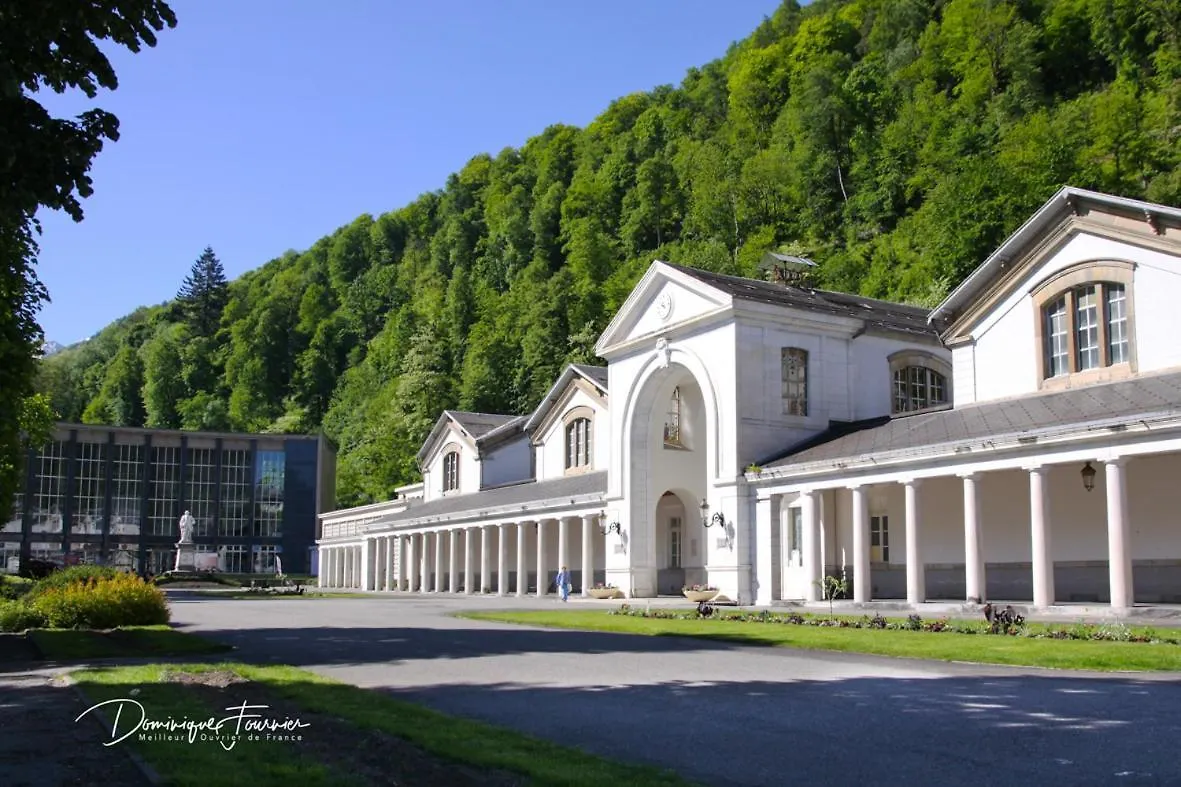 Hotel Des 2 Nations Bagneres-de-Luchon 2*,  France