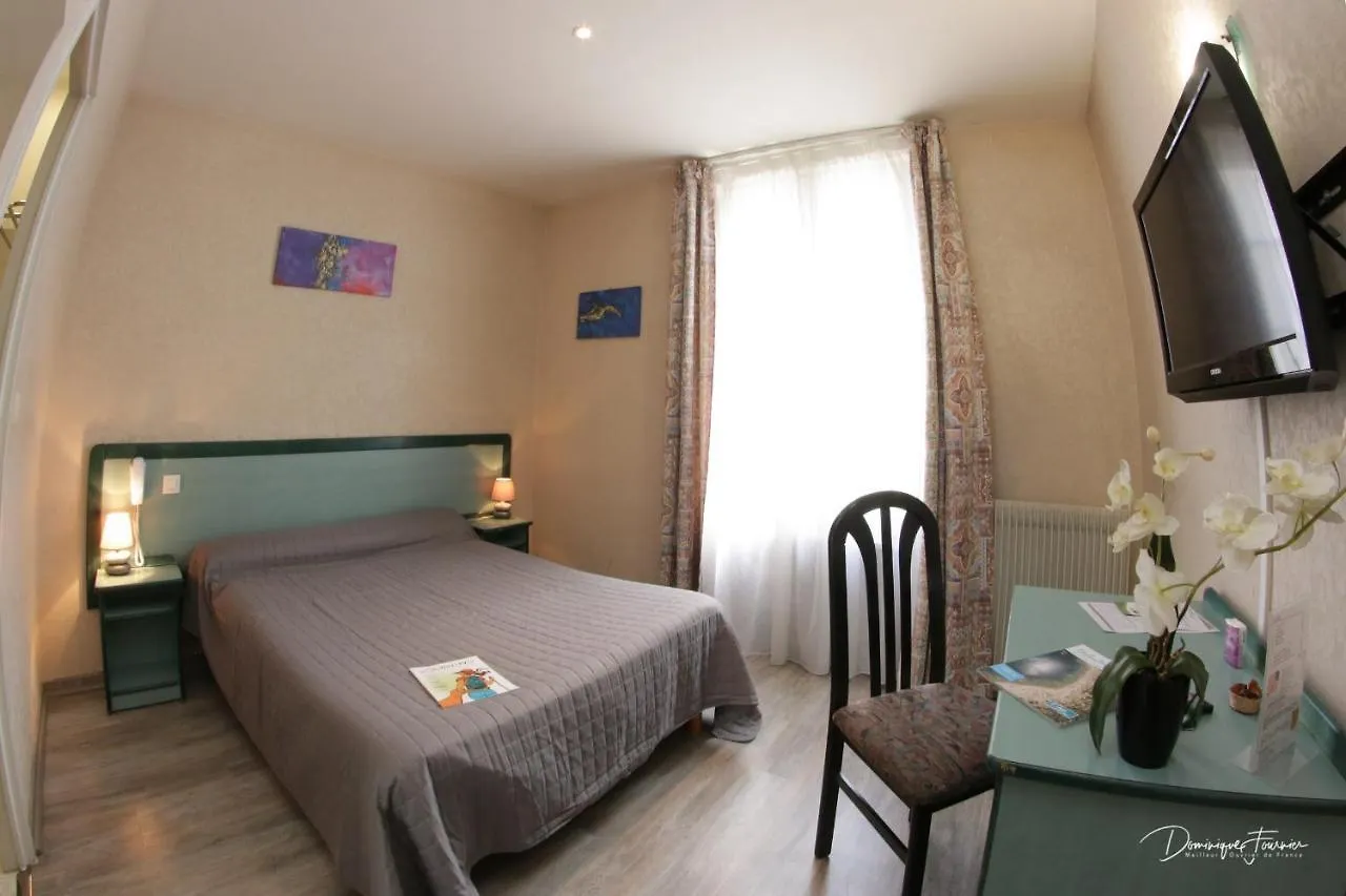 Hotel Des 2 Nations Bagneres-de-Luchon 2*,
